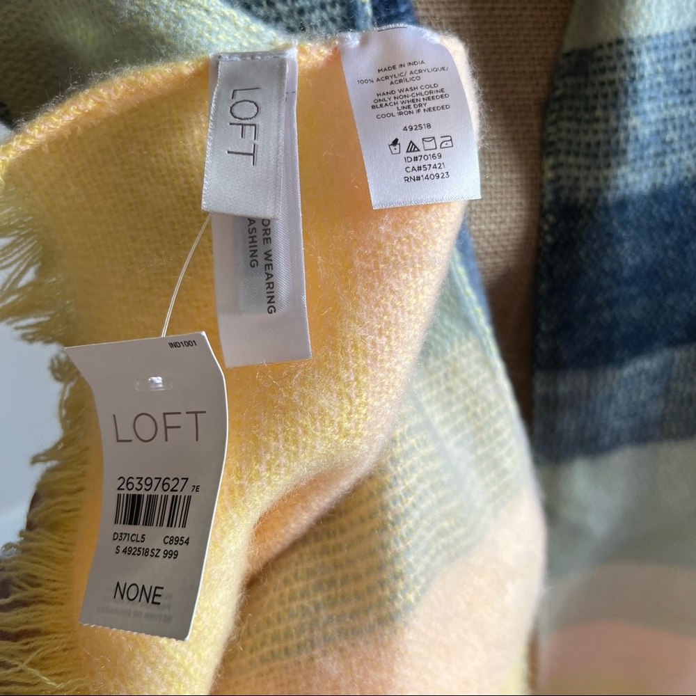 Loft Pastel Plaid Cozy Knit Fringe Blanket Scarf - Picture 3 of 9